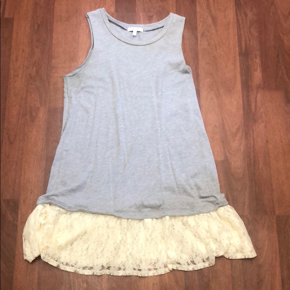 Grey T-shirt Dress w/ Lace Ruffle - Size M
